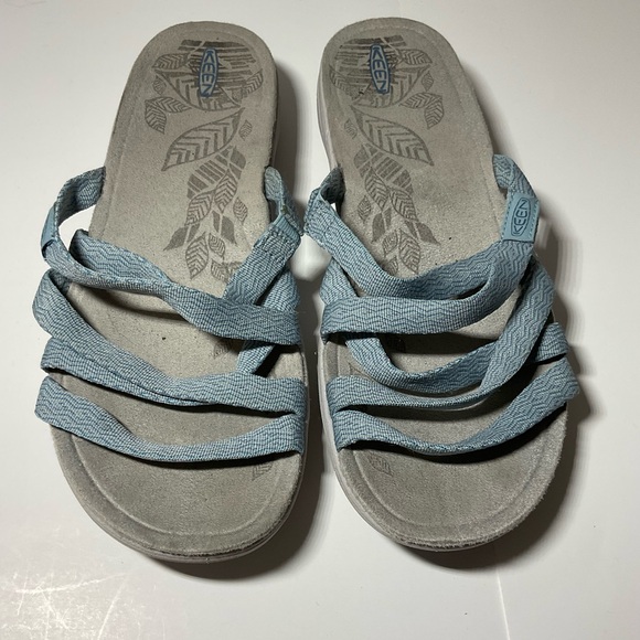 Keen Shoes - Keen Gray and Blue Strappy Sandals damaya size 10